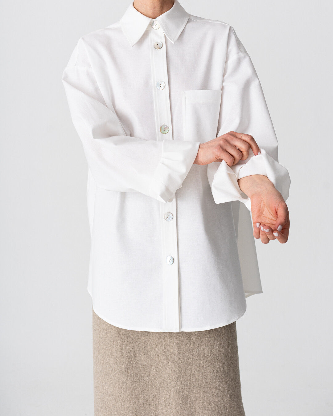 LA BLOUSE ROUMAINE